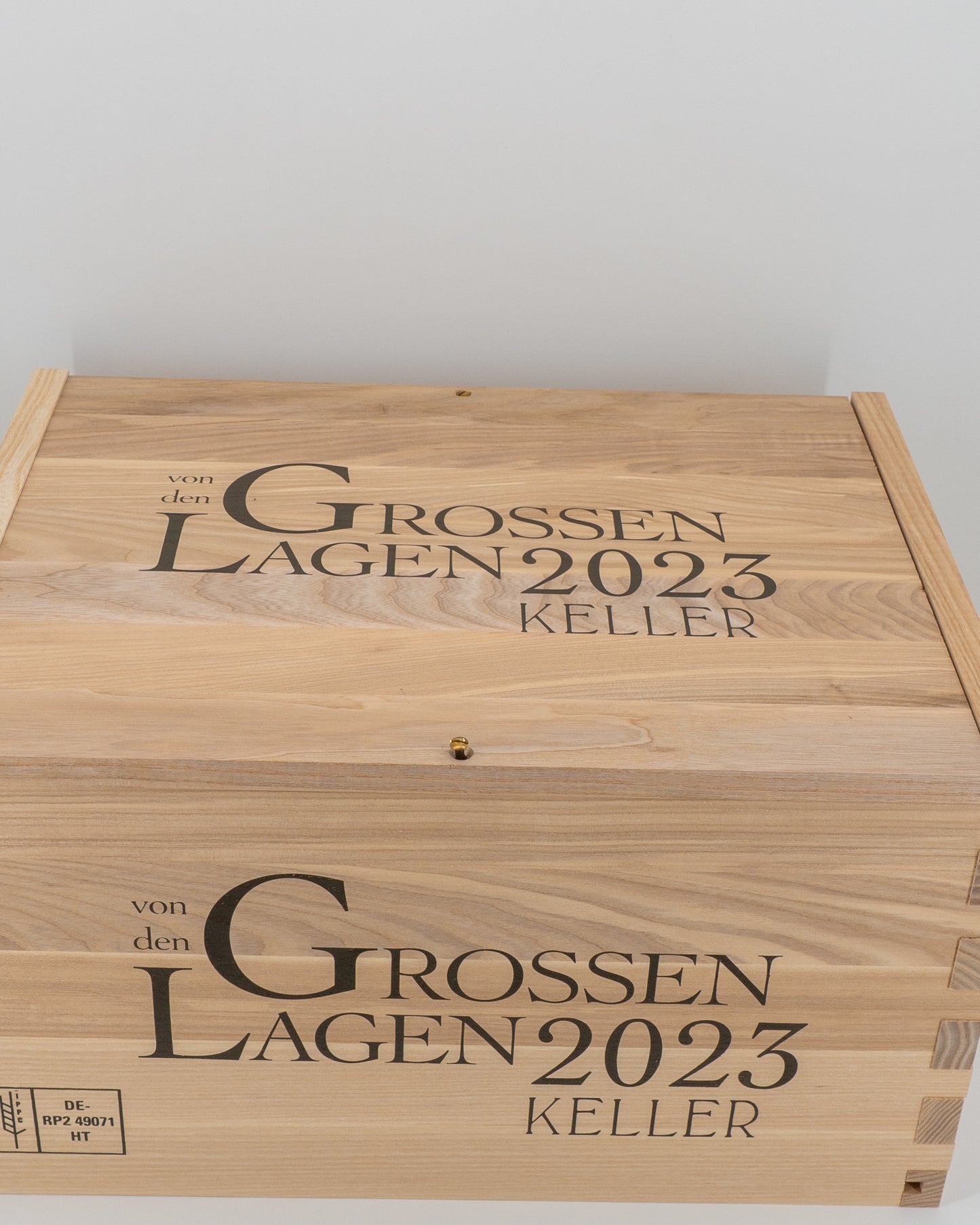 2023 Kellerkiste von den Grossen Lagen